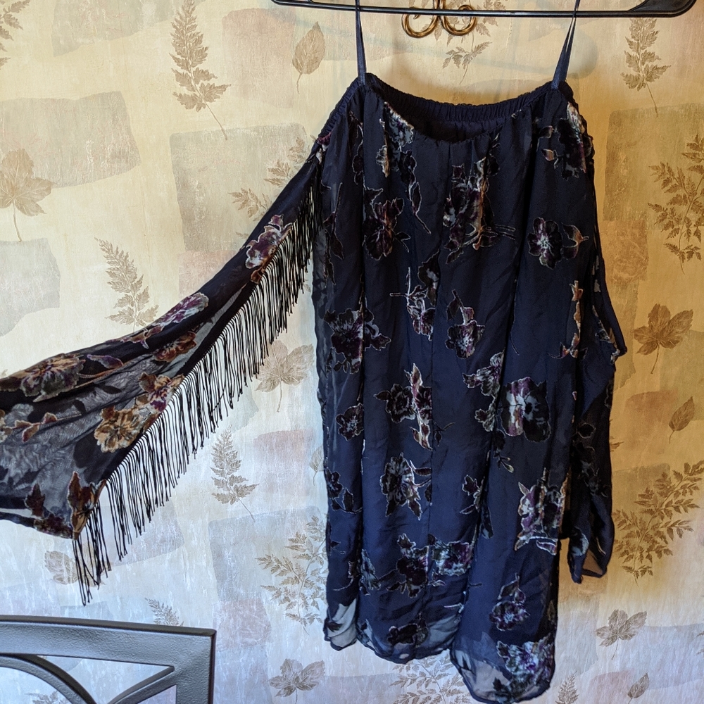 J.O.A. strapless dress with fringe sleeves